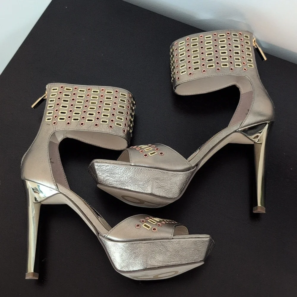 Boutique 9 Gold & bronze Leather Platform High Heel Strap Sandals NWOT  Size 6.5 - Picture 2 of 13